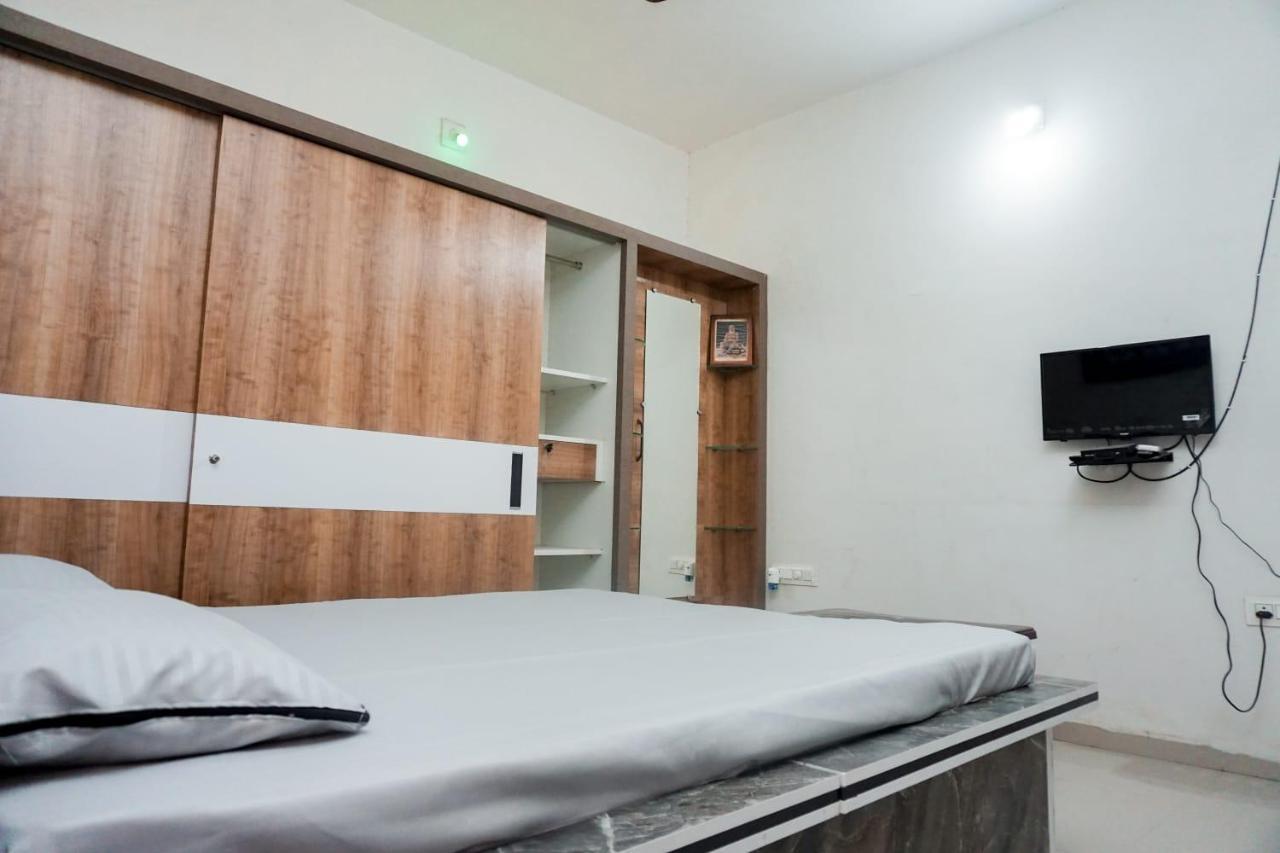 Mahadev Premium Homestay Garudeshwar Zewnętrze zdjęcie